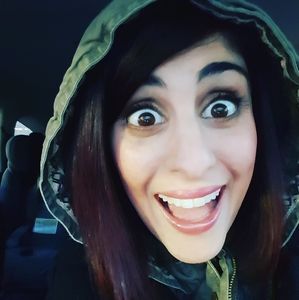 Meet your Posher, Mar-ee